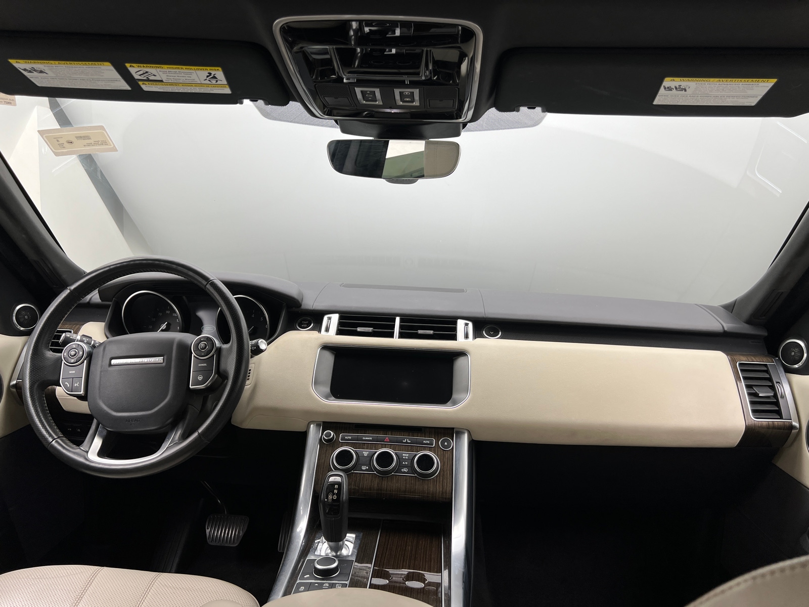 Thumbnail: 2017 Land Rover Range Rover Sport - 2