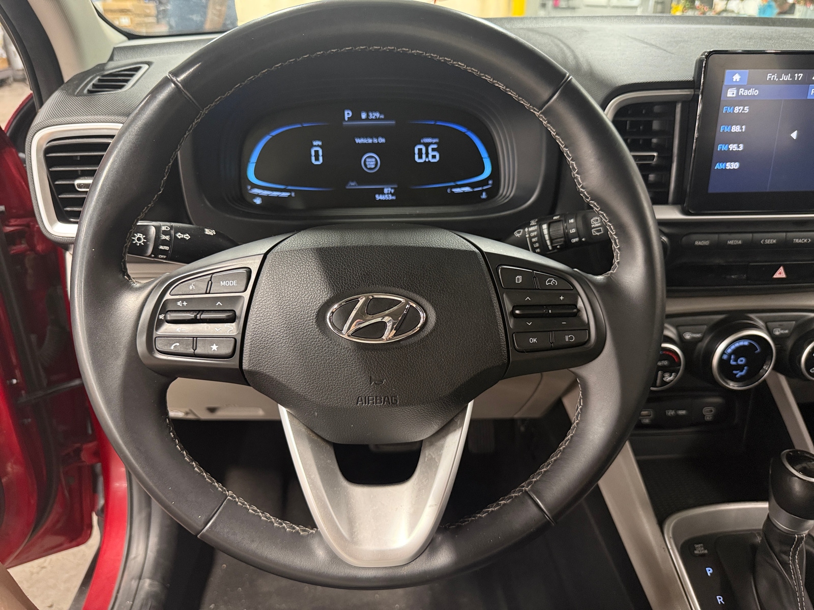 Thumbnail: 2024 Hyundai Venue - 5