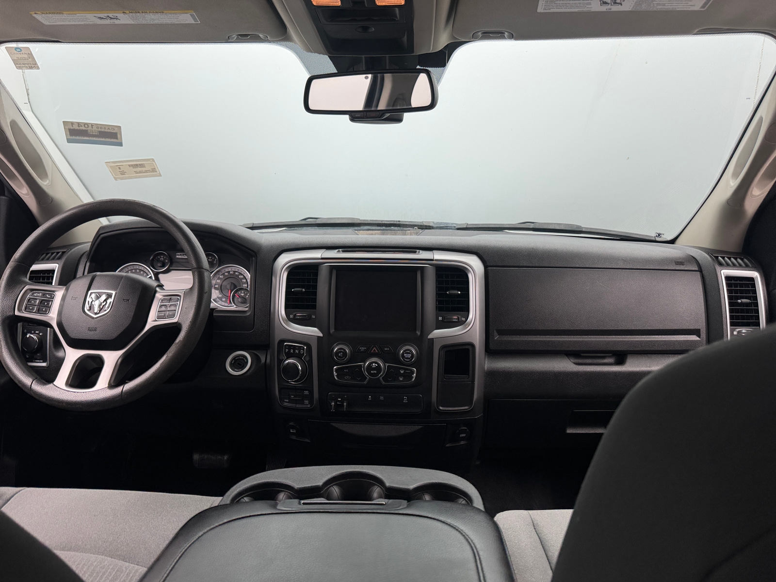 Thumbnail: 2022 RAM 1500 Classic - 3