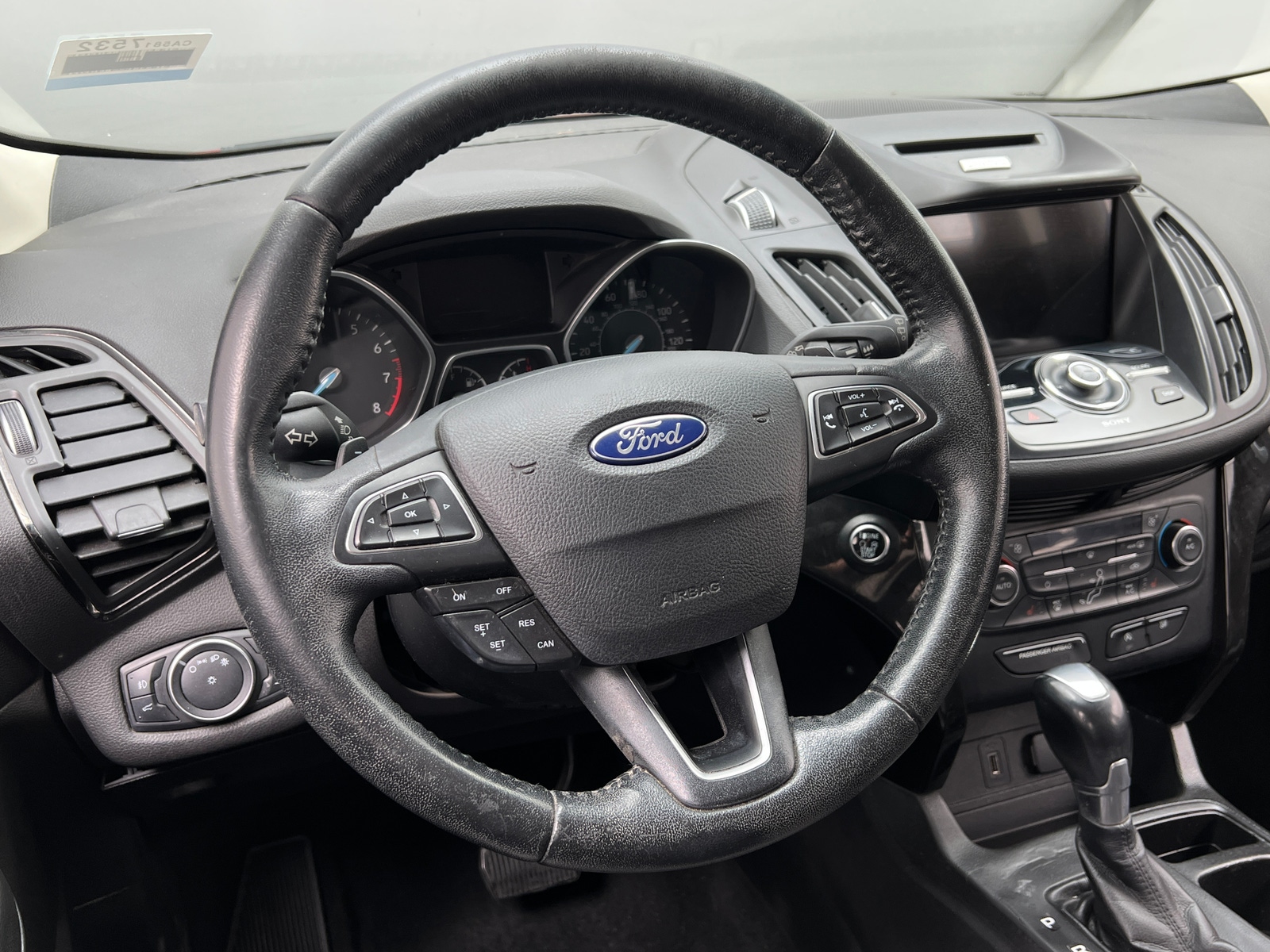 Thumbnail: 2017 Ford Escape - 4