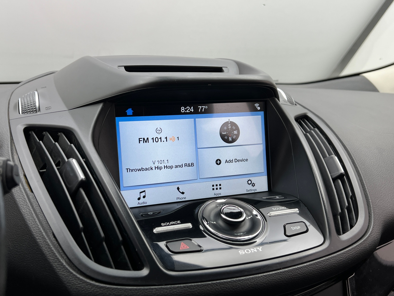 Thumbnail: 2017 Ford Escape - 3