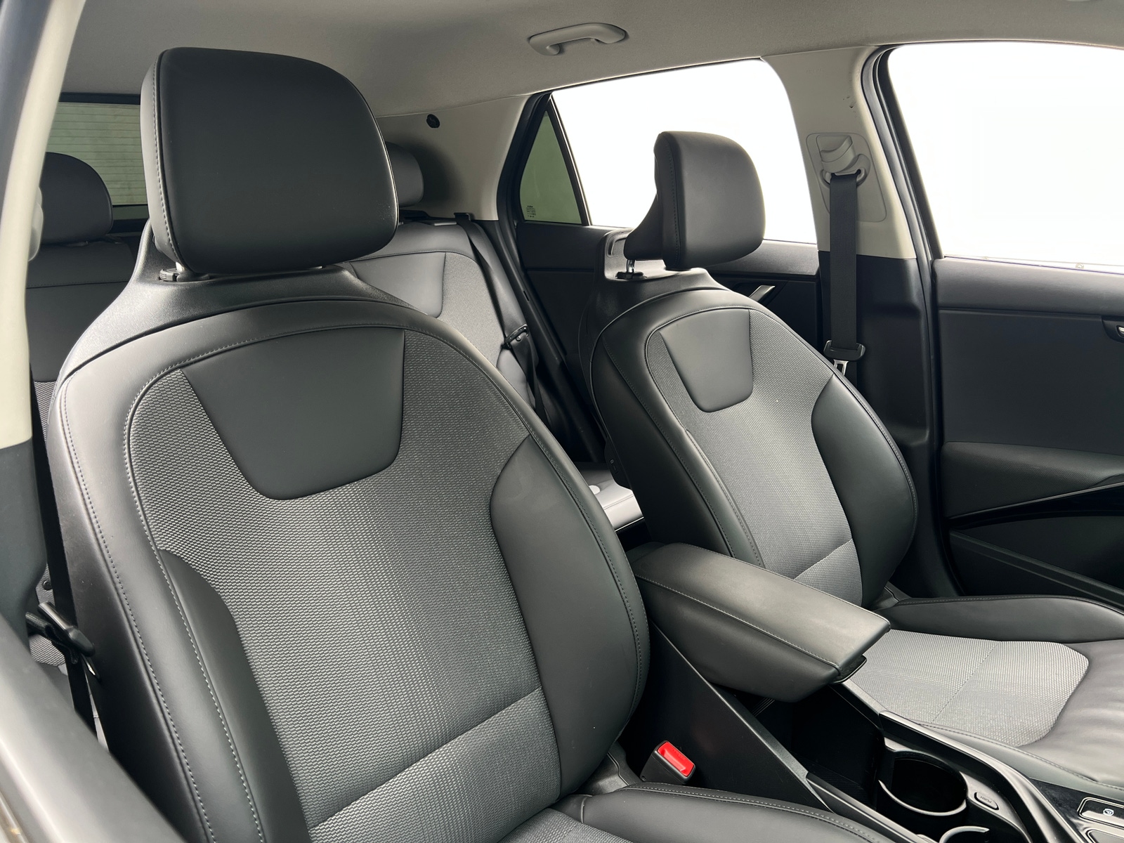 Thumbnail: 2024 Kia Niro - 2