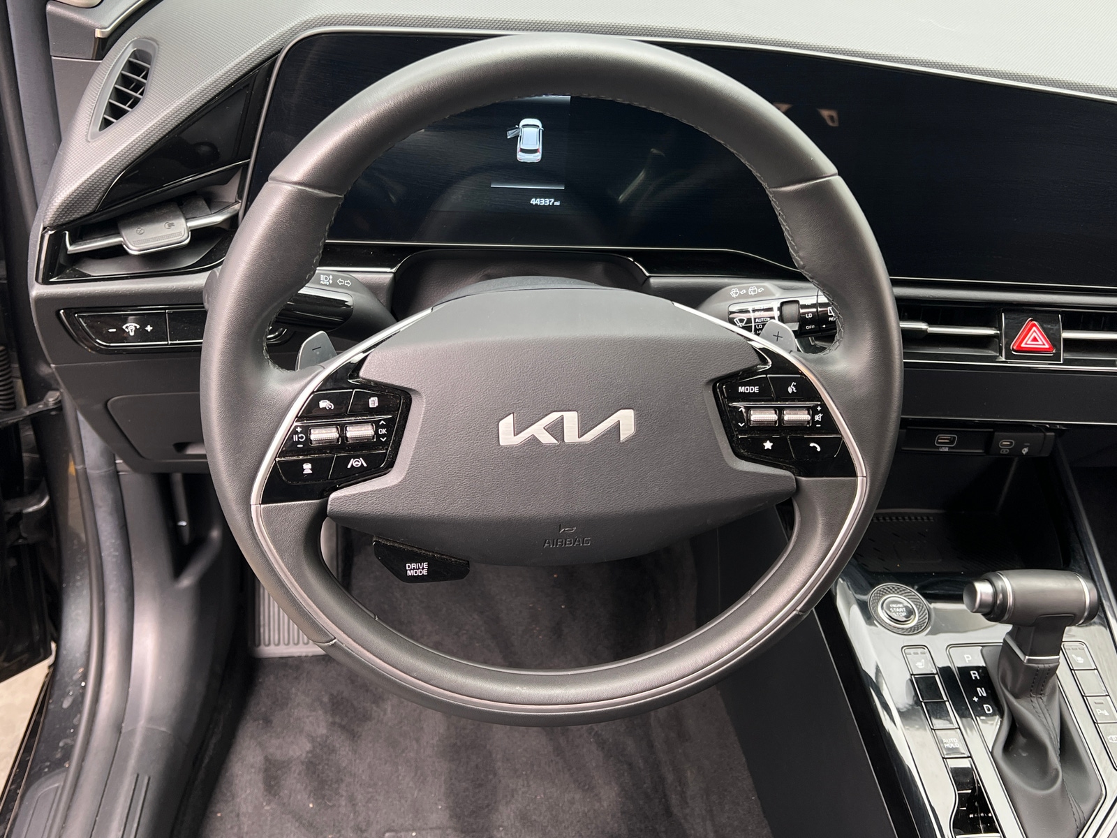 Thumbnail: 2024 Kia Niro - 5