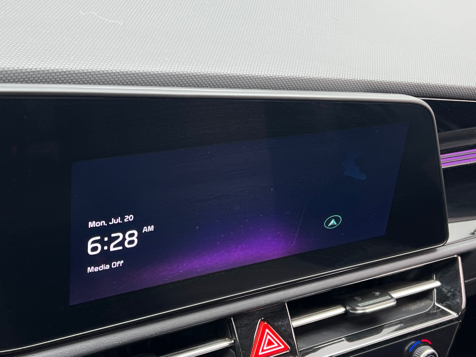 Thumbnail: 2024 Kia Niro - 4