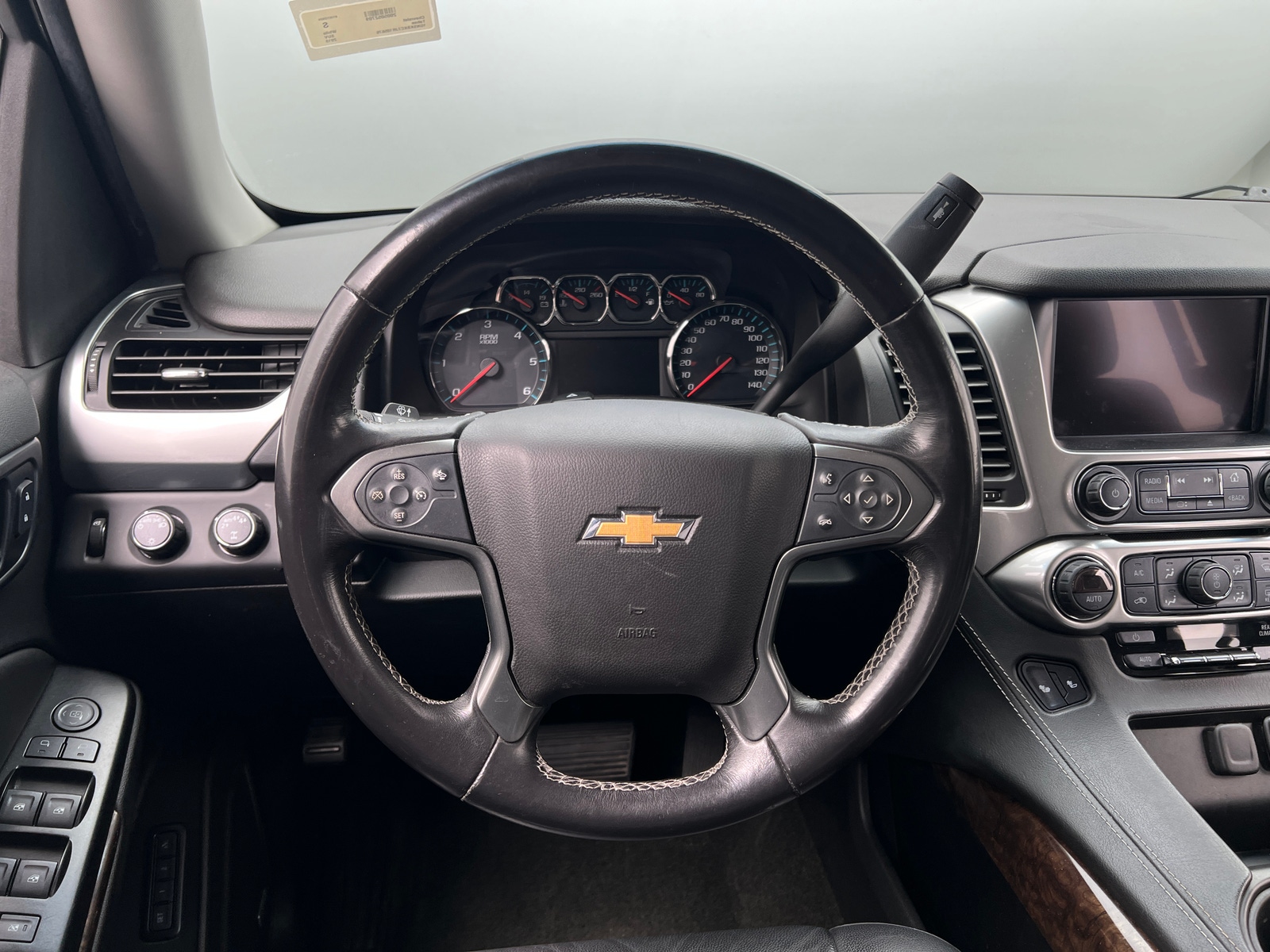 Thumbnail: 2018 Chevrolet Tahoe - 4