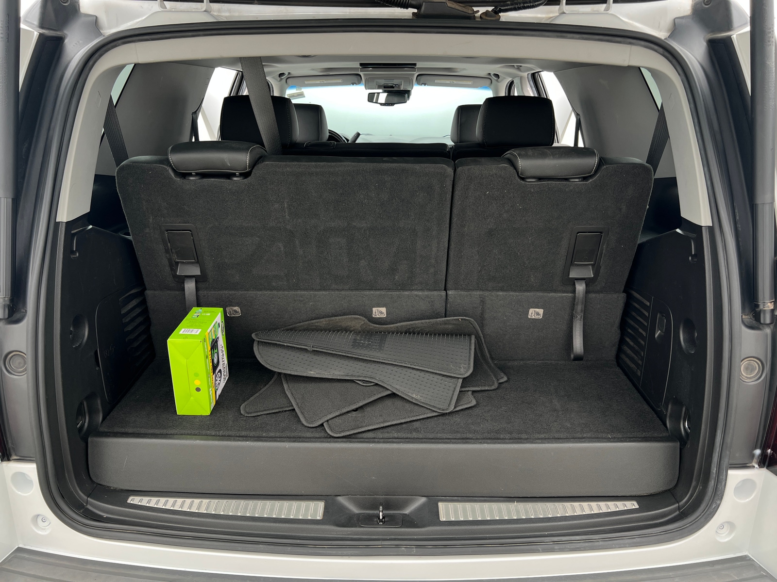 Thumbnail: 2018 Chevrolet Tahoe - 6