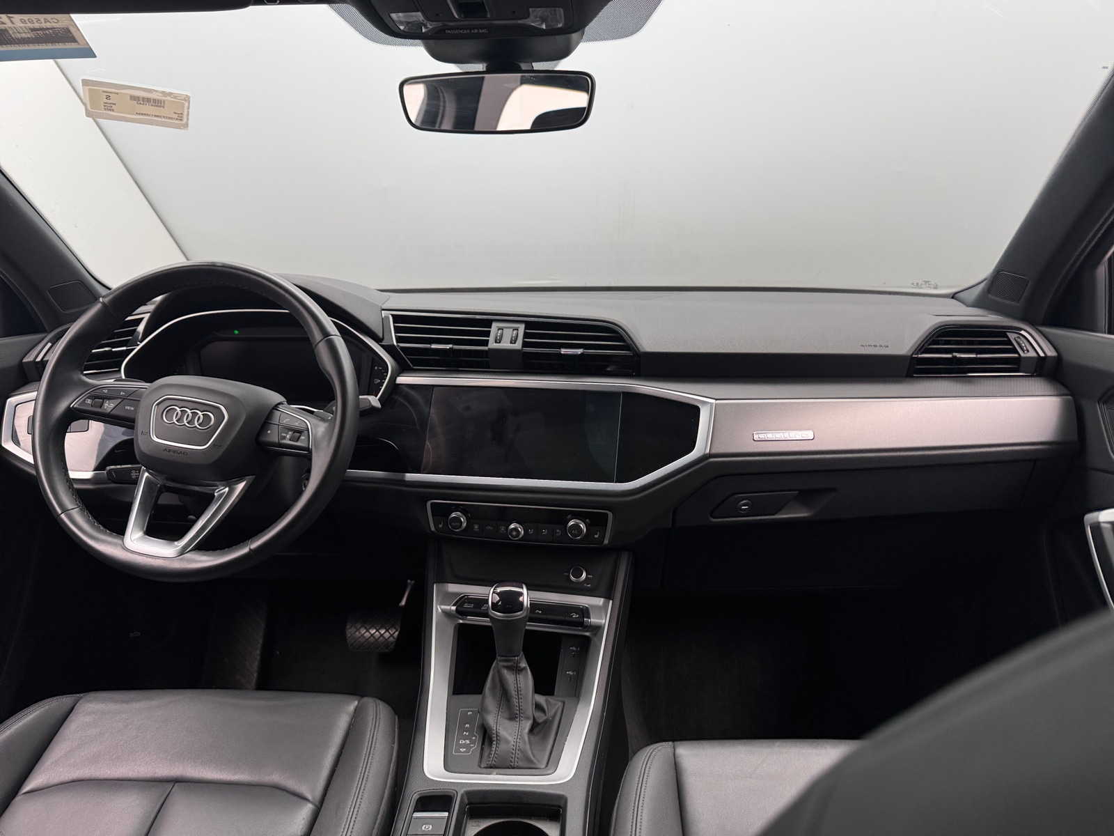 Thumbnail: 2022 Audi Q3 - 2