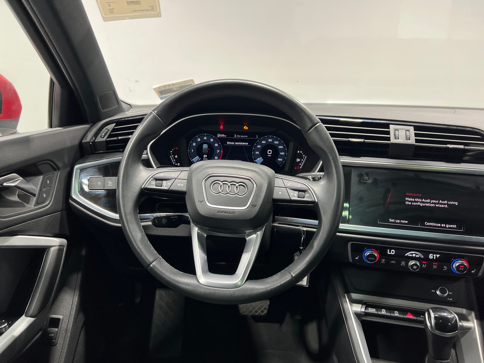Thumbnail: 2025 Audi Q3 - 4