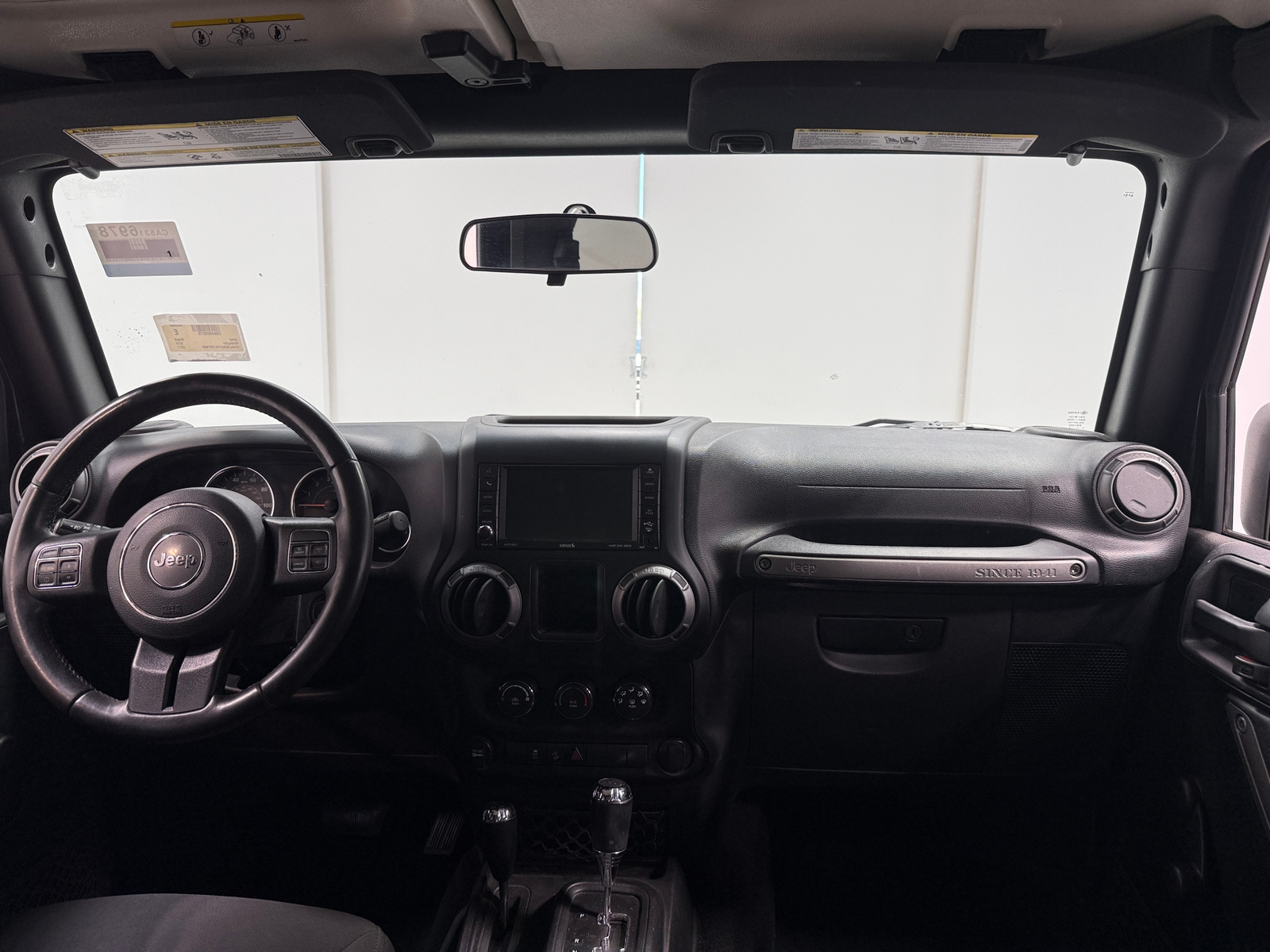 Thumbnail: 2017 Jeep Wrangler - 3