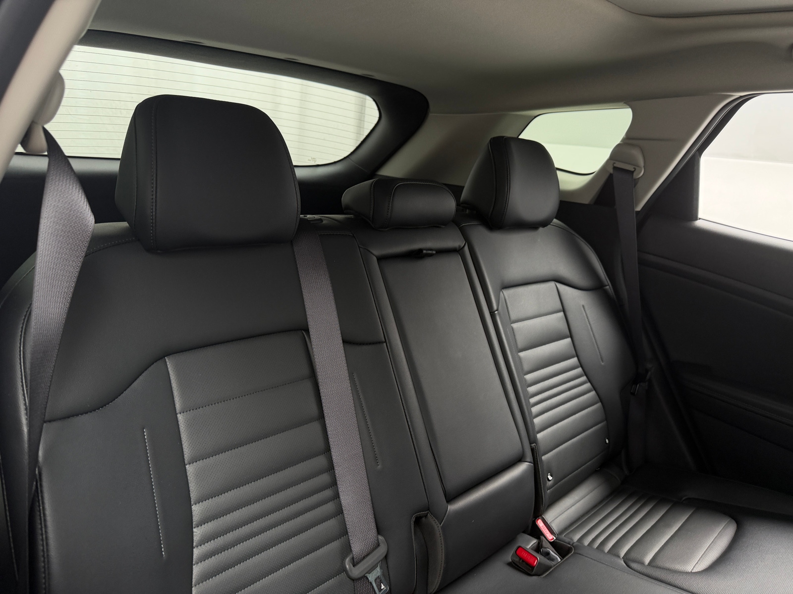 Thumbnail: 2023 Kia Sportage - 5
