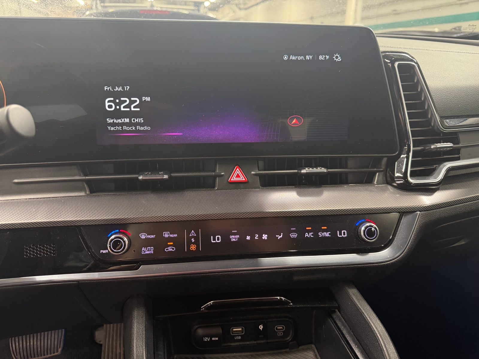 Thumbnail: 2023 Kia Sportage - 3