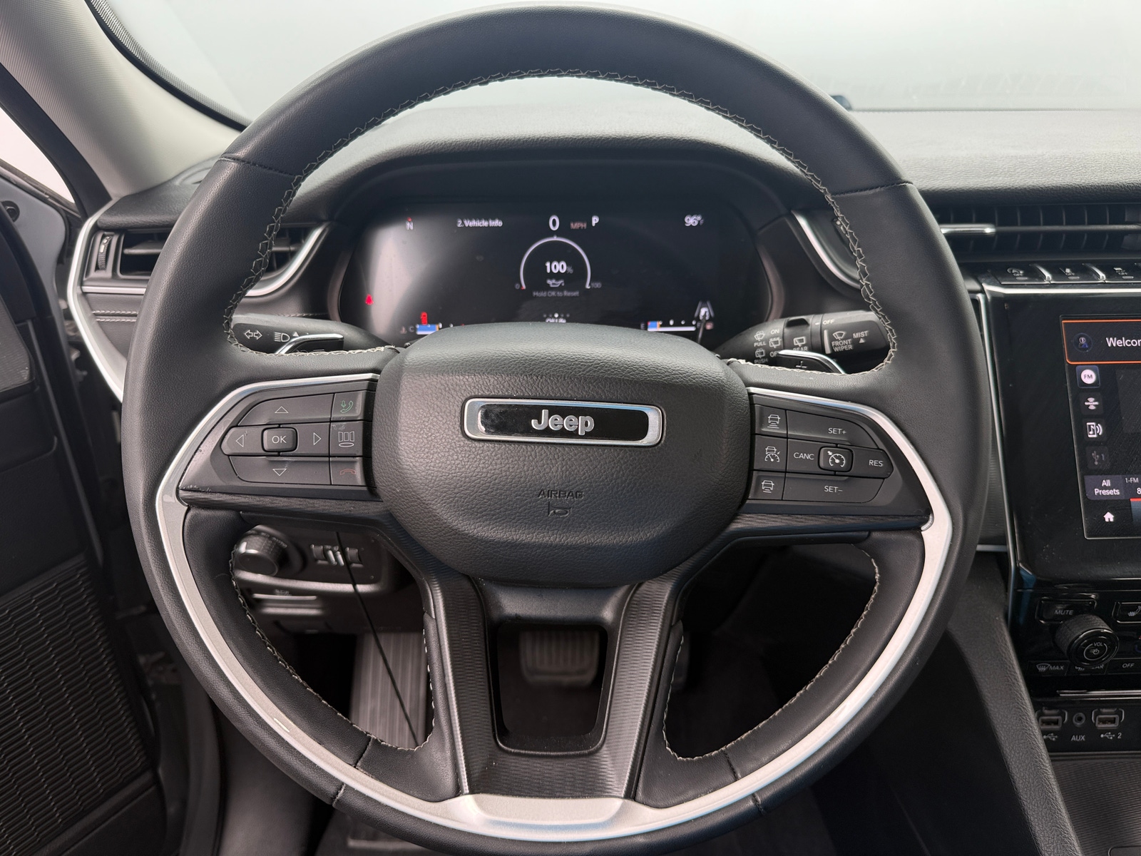 Thumbnail: 2023 Jeep Grand Cherokee L - 5