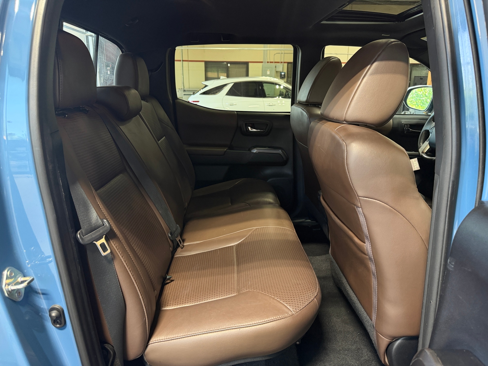 Thumbnail: 2019 Toyota Tacoma - 5