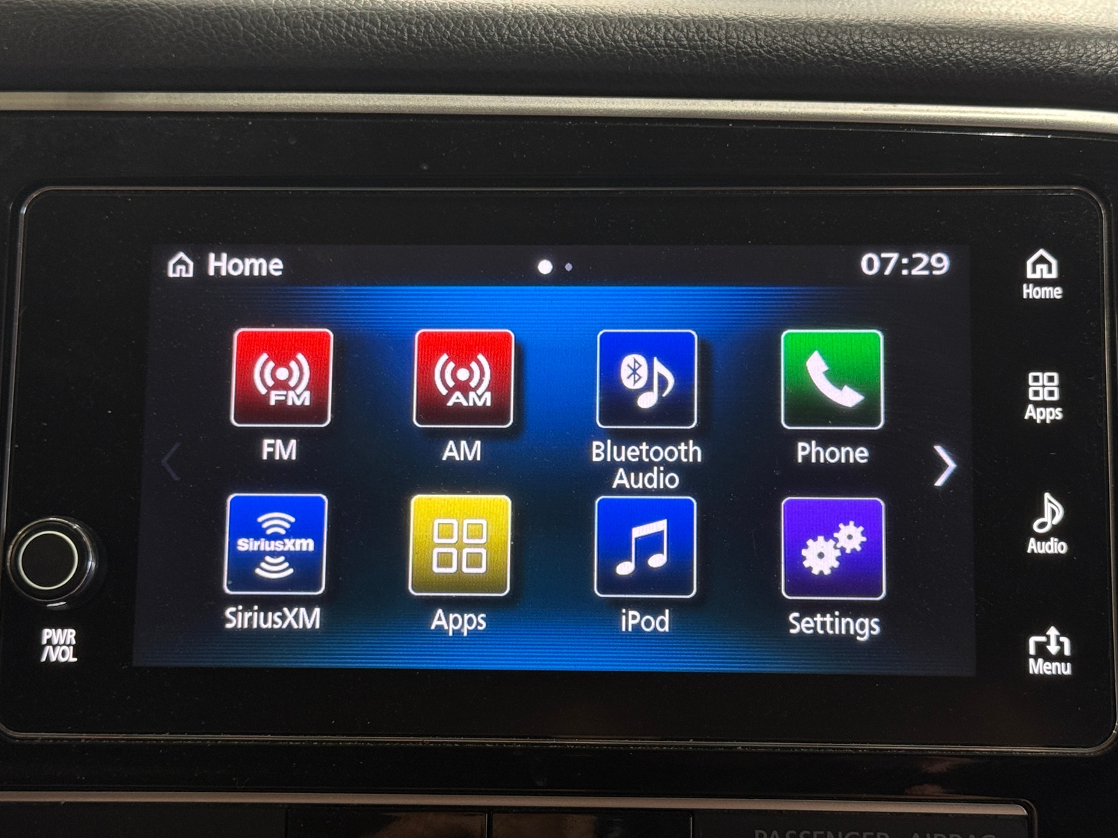 Thumbnail: 2019 Mitsubishi Outlander - 4
