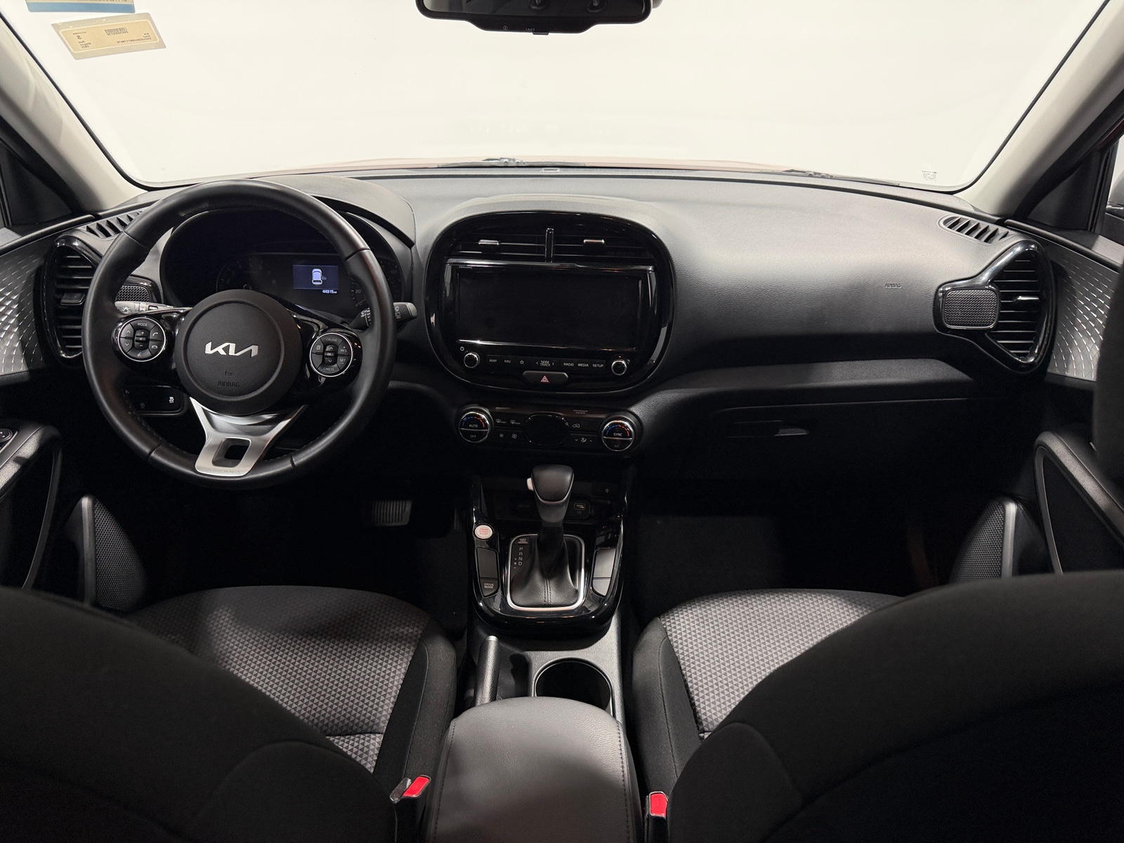 Thumbnail: 2022 Kia Soul - 3