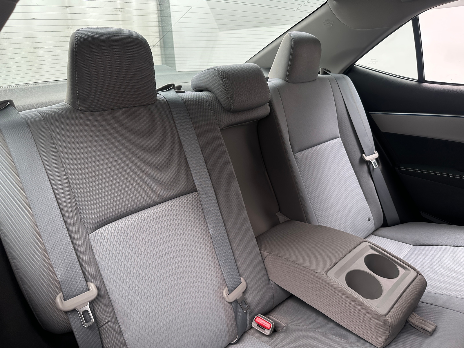Thumbnail: 2016 Toyota Corolla - 6
