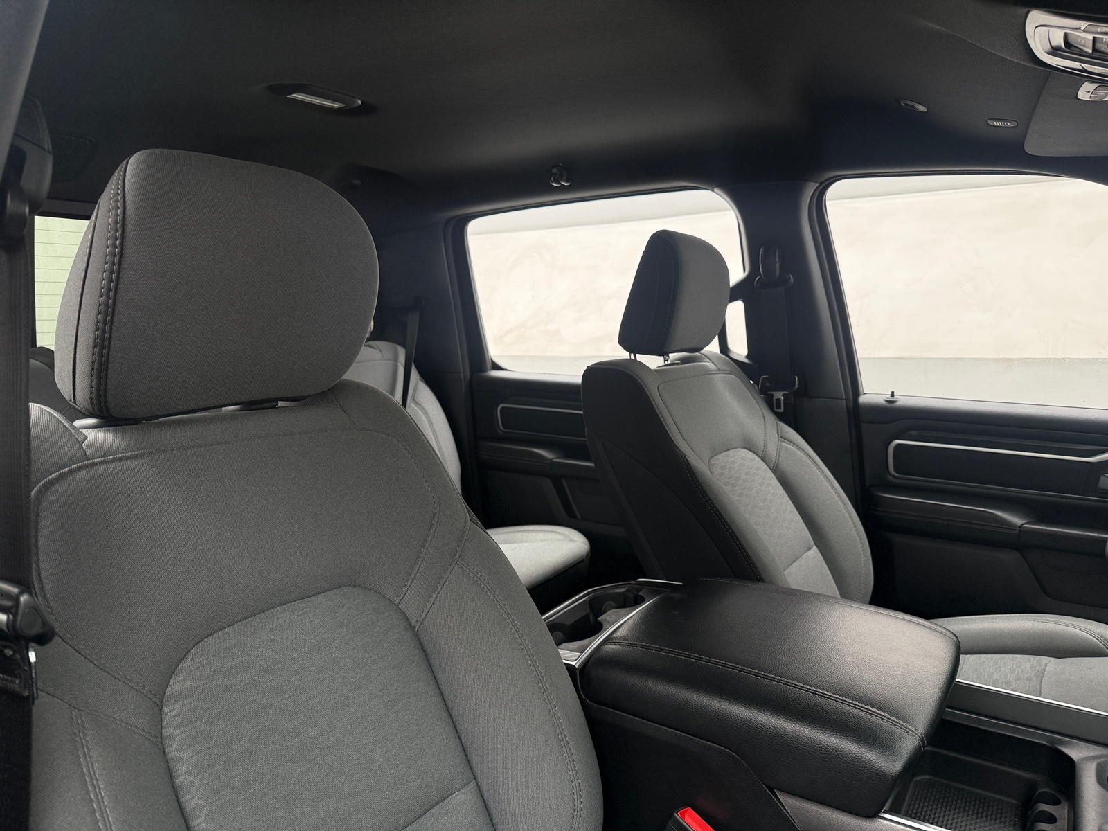 Thumbnail: 2025 RAM 1500 - 2