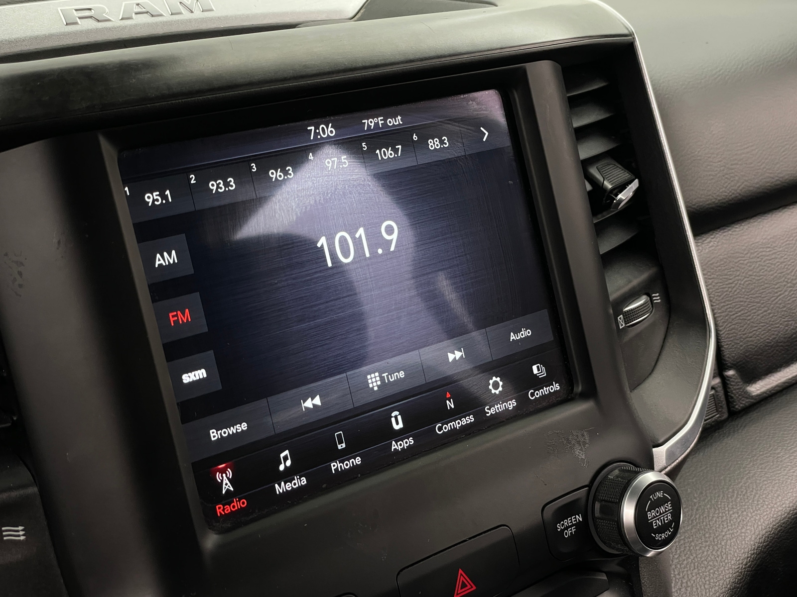 Thumbnail: 2019 RAM 1500 - 4