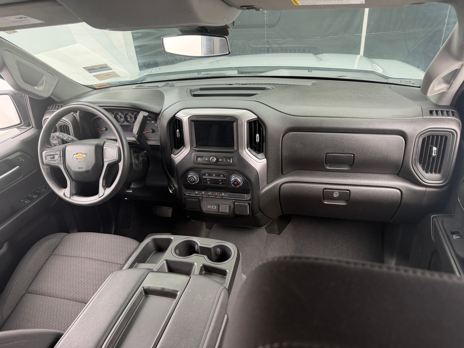 Thumbnail: 2024 Chevrolet Silverado 1500 - 3