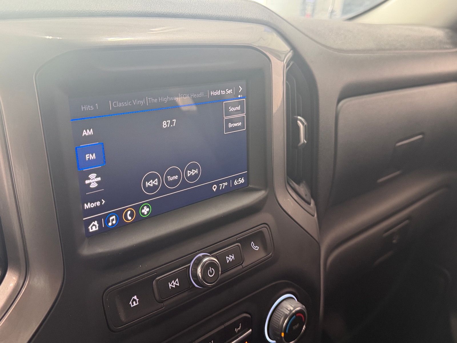 Thumbnail: 2024 Chevrolet Silverado 1500 - 4