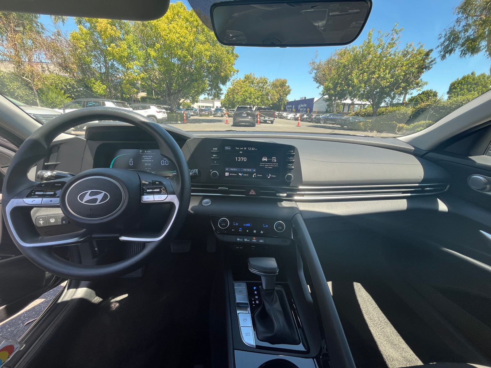 Thumbnail: 2026 Hyundai Elantra - 3