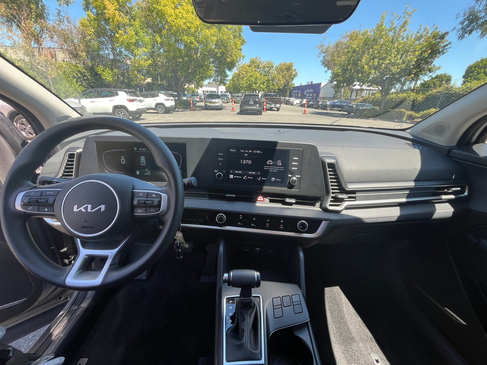 Thumbnail: 2025 Kia Sportage - 3