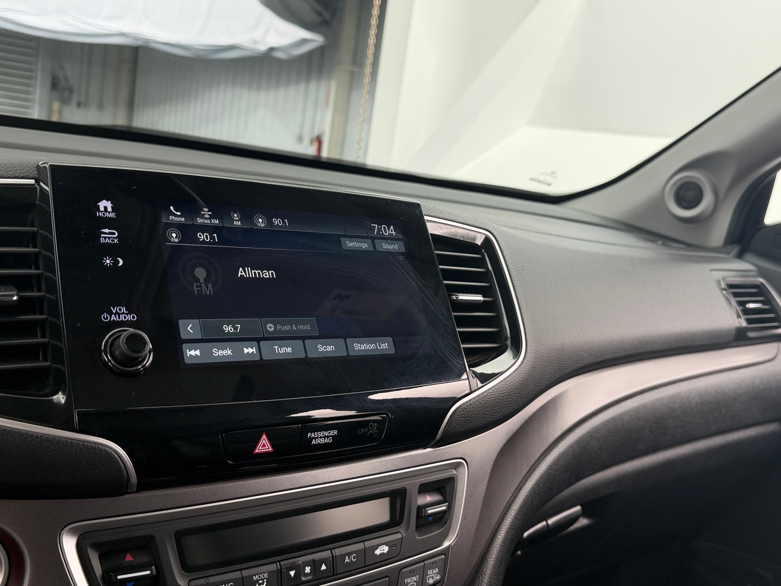 Thumbnail: 2020 Honda Pilot - 3