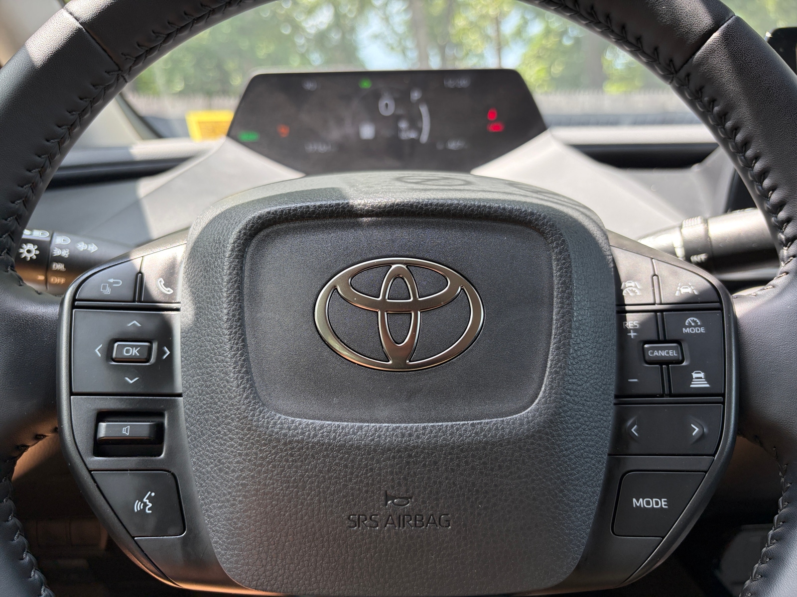 Thumbnail: 2025 Toyota Prius - 5