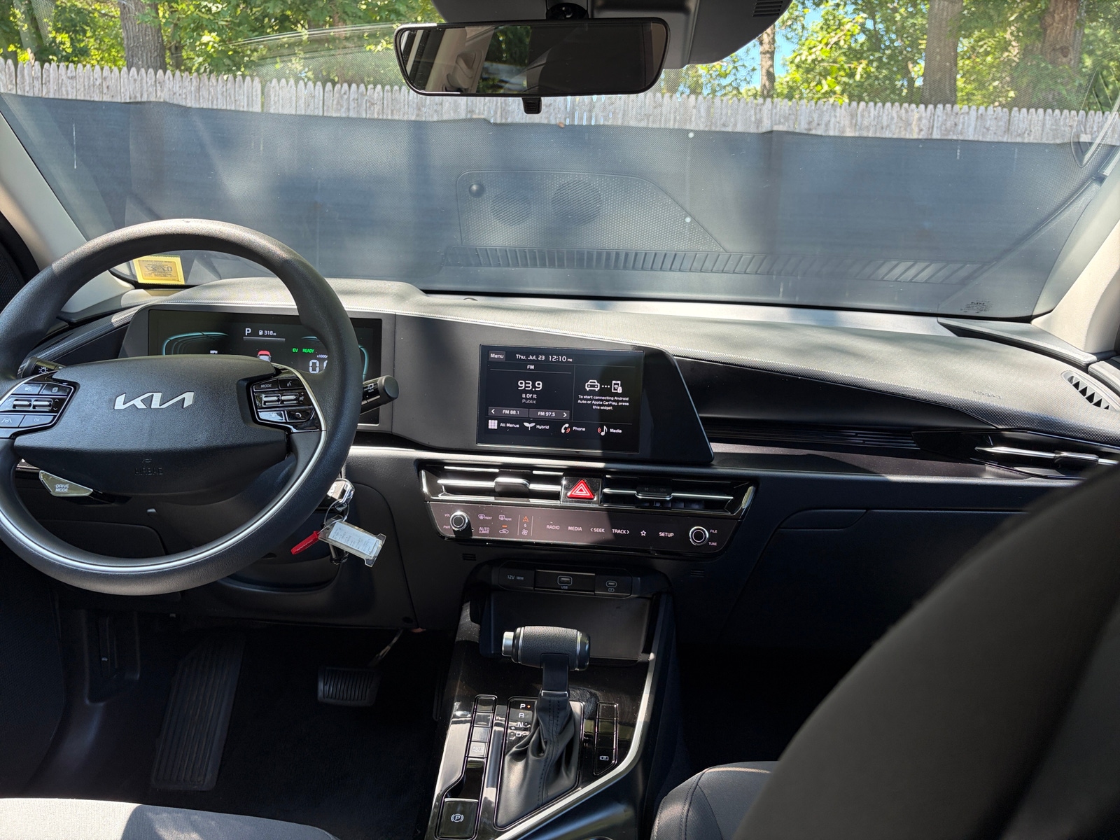 Thumbnail: 2026 Kia Niro - 3