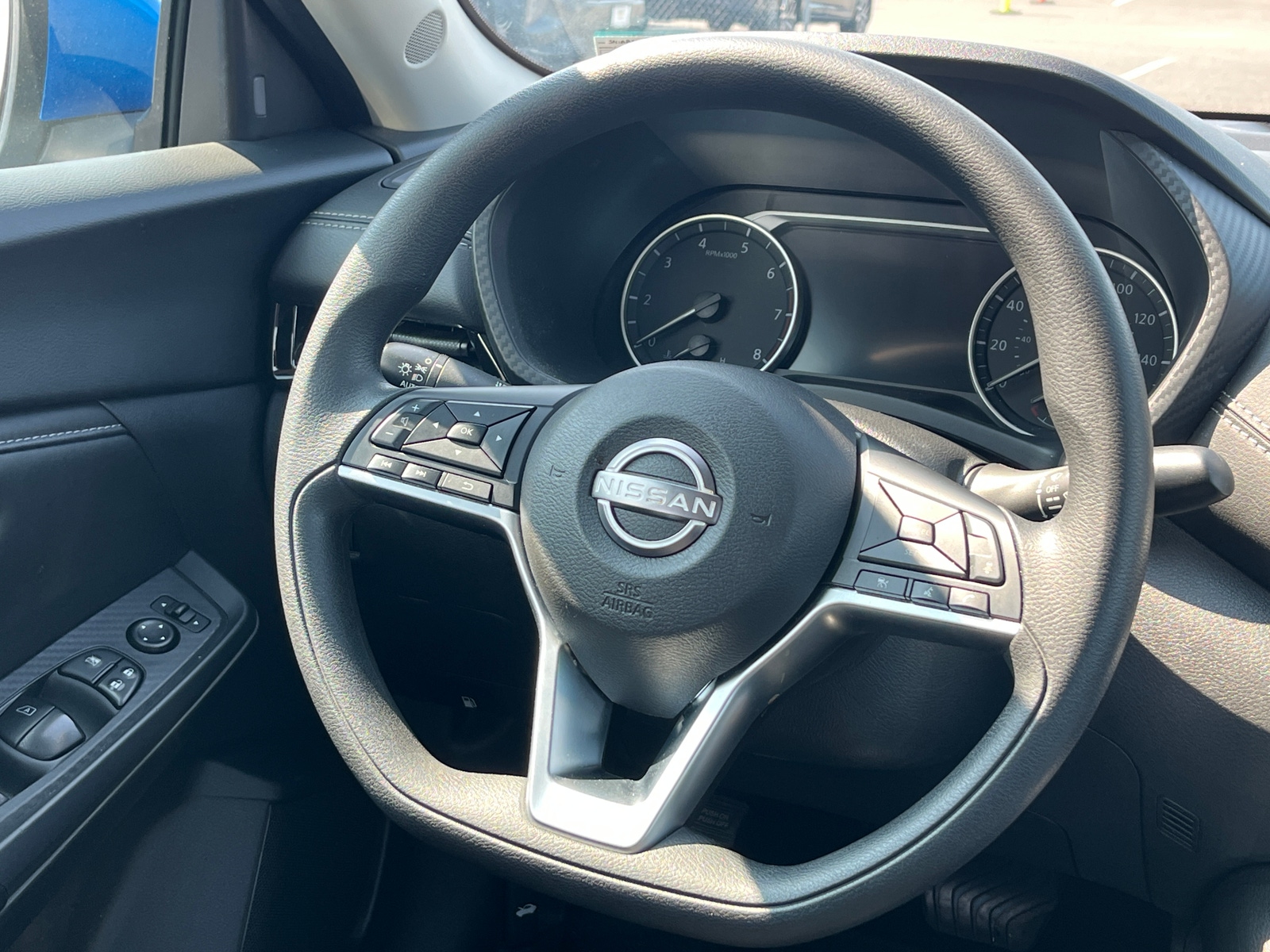 Thumbnail: 2025 Nissan Sentra - 5