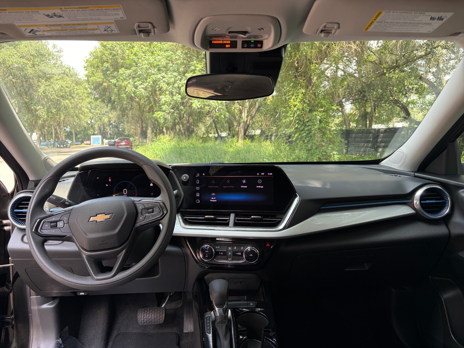 Thumbnail: 2025 Chevrolet Trax - 3