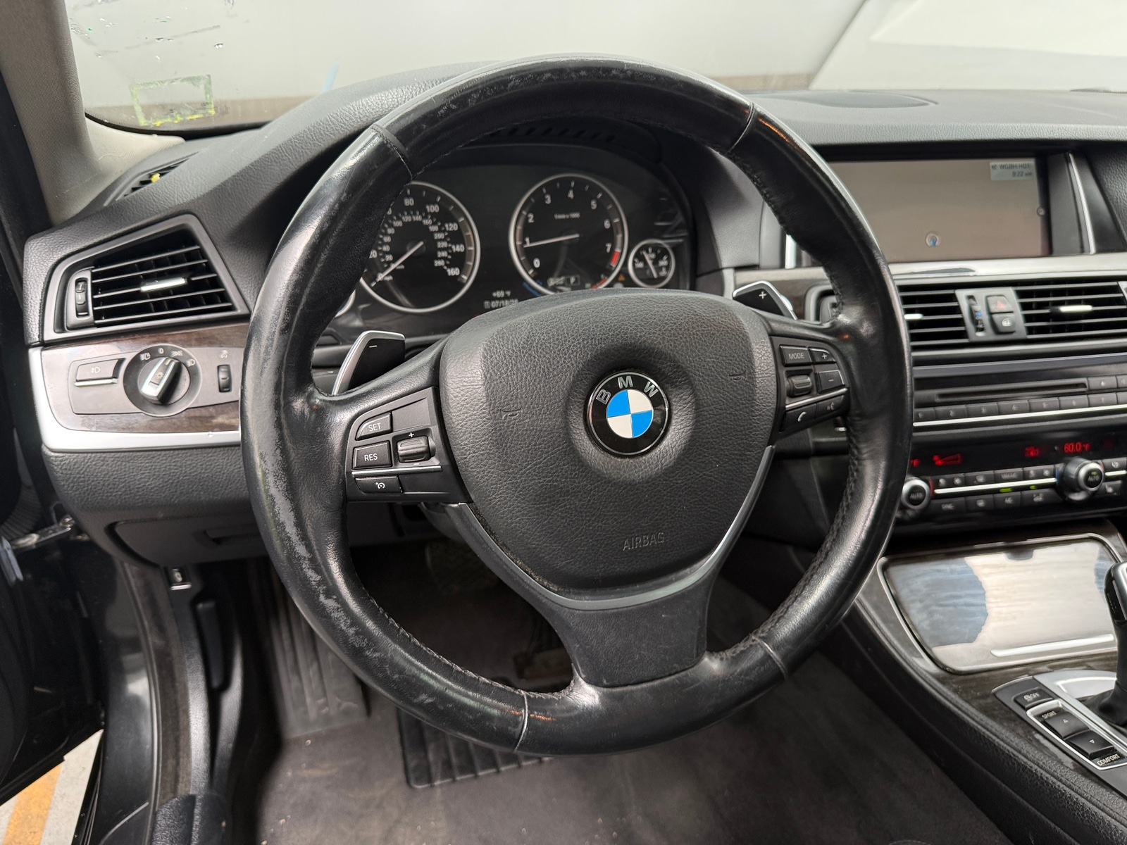 Thumbnail: 2016 BMW 5 Series - 4