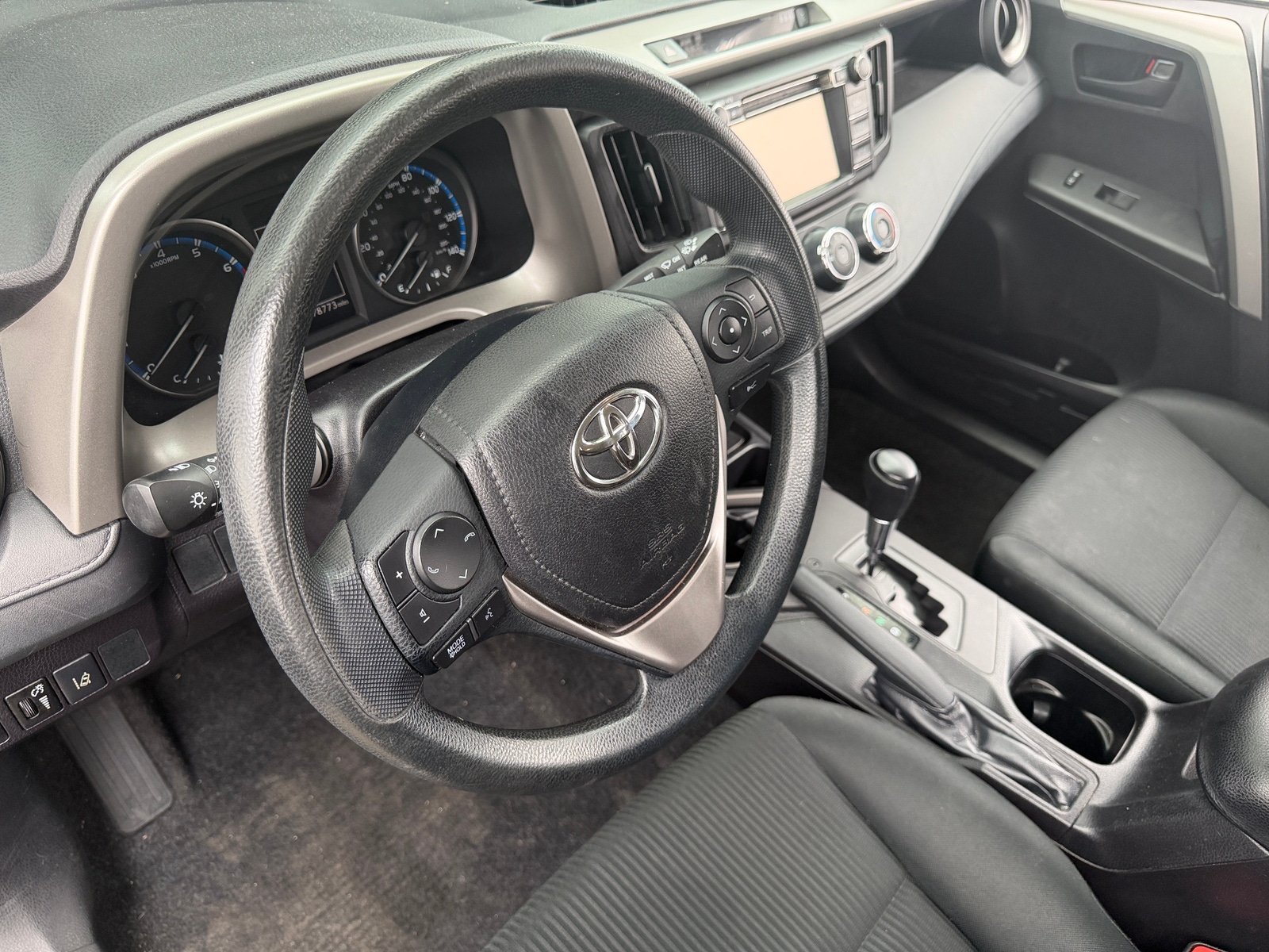 Thumbnail: 2018 Toyota RAV4 - 5