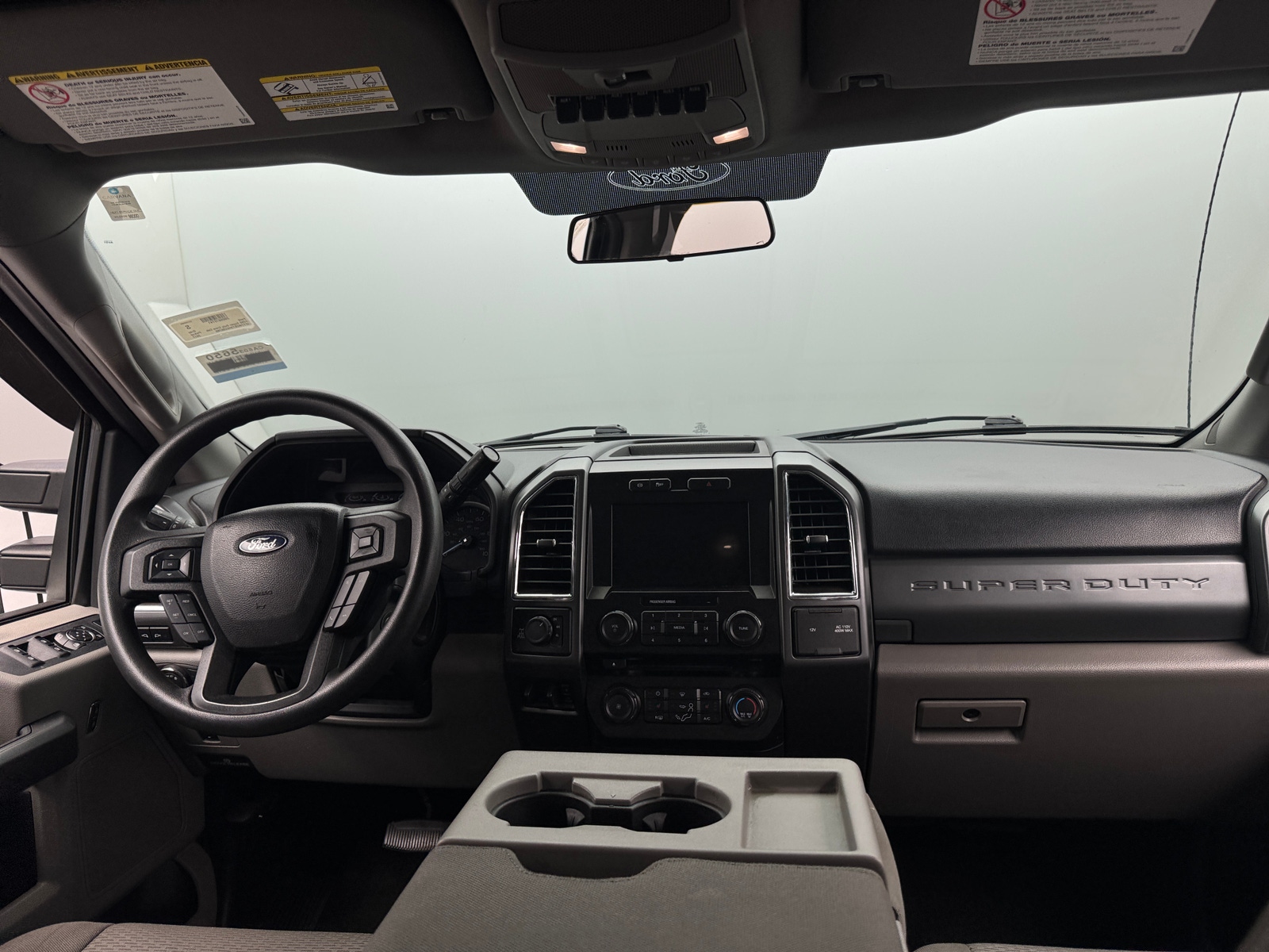 Thumbnail: 2017 Ford Econoline - 3