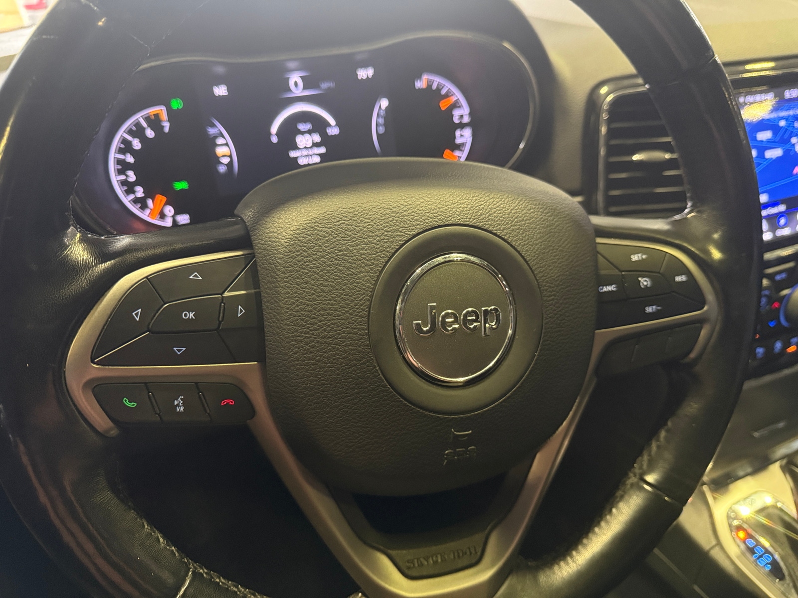 Thumbnail: 2020 Jeep Grand Cherokee - 4