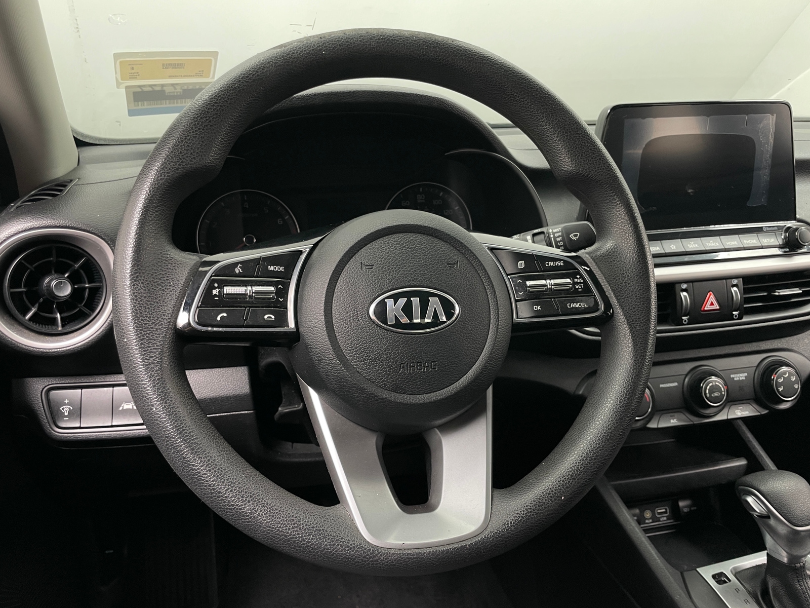 Thumbnail: 2020 Kia Forte - 5