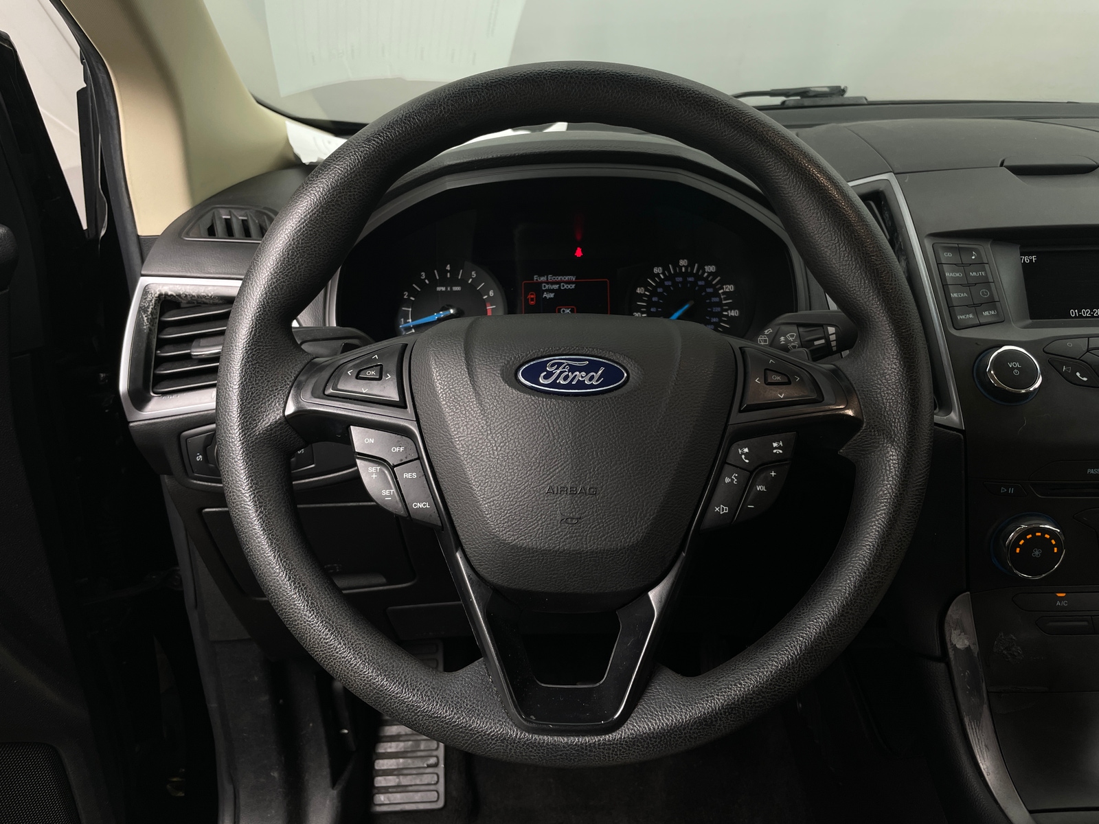 Thumbnail: 2018 Ford Edge - 5