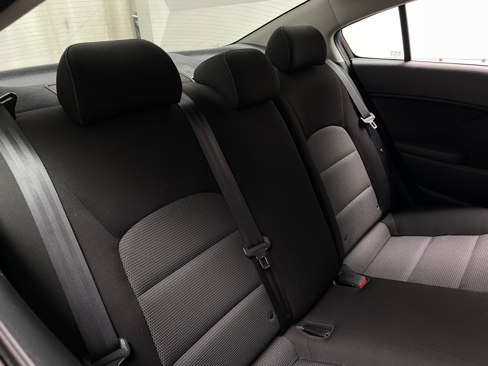 Thumbnail: 2017 Kia Forte - 6