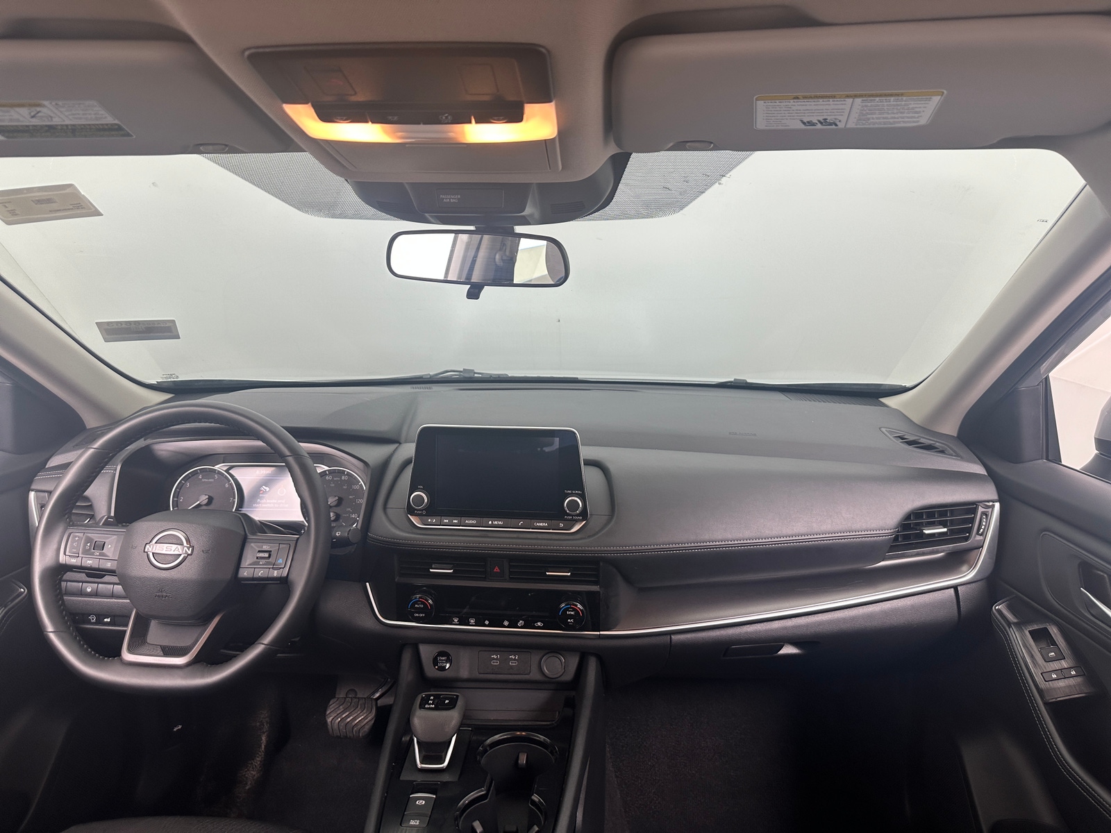 Thumbnail: 2025 Nissan Rogue - 3