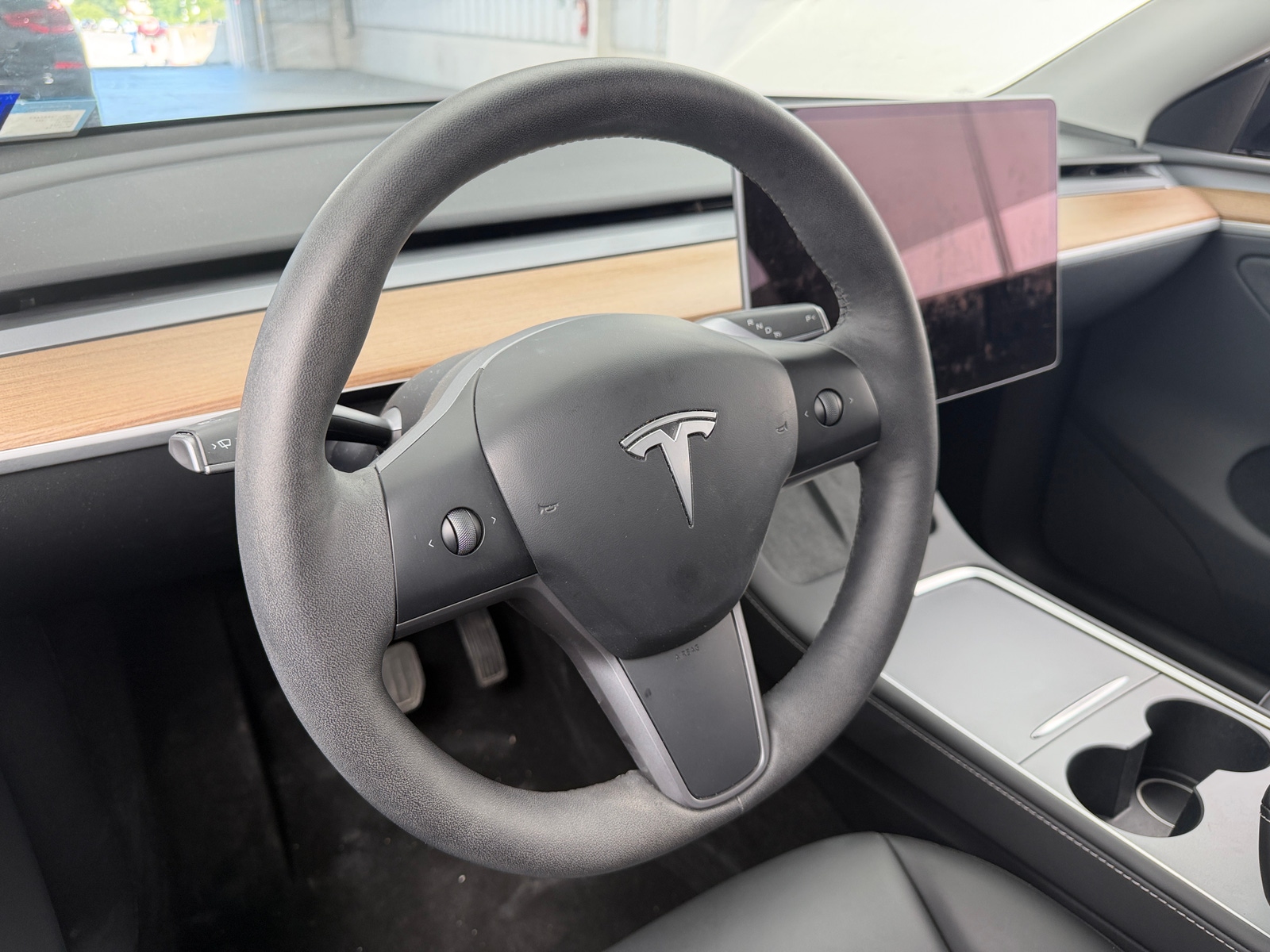 Thumbnail: 2023 Tesla Model Y - 4