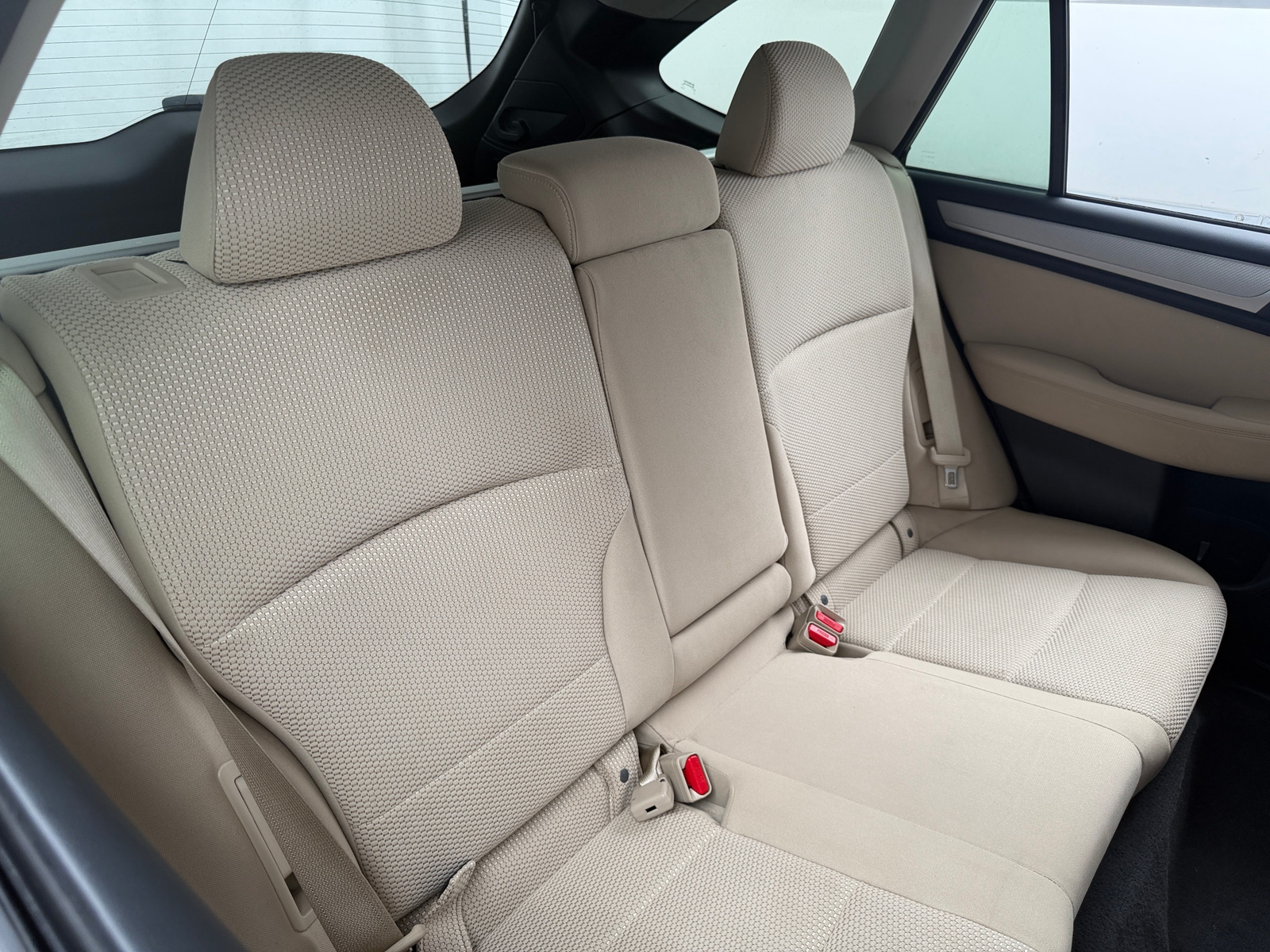 Thumbnail: 2015 Subaru Outback - 6