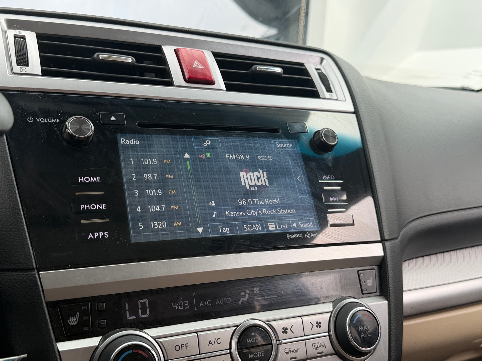 Thumbnail: 2015 Subaru Outback - 4