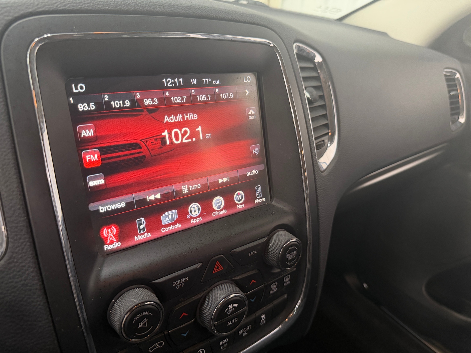 Thumbnail: 2017 Dodge Durango - 3