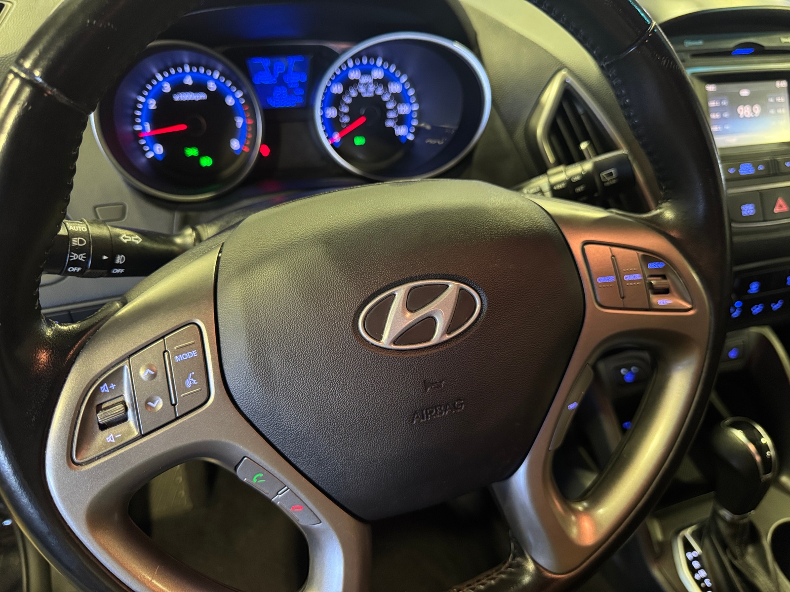 Thumbnail: 2015 Hyundai Tucson - 5