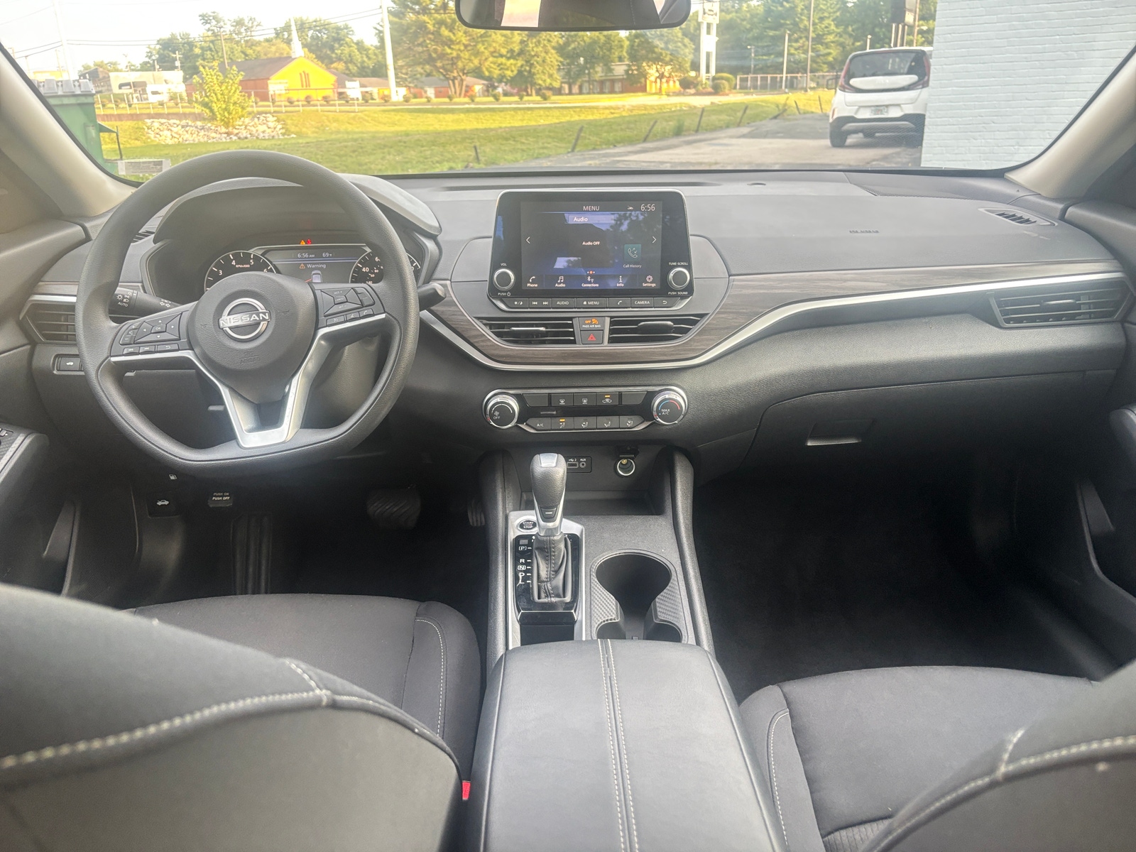 Thumbnail: 2025 Nissan Altima - 2