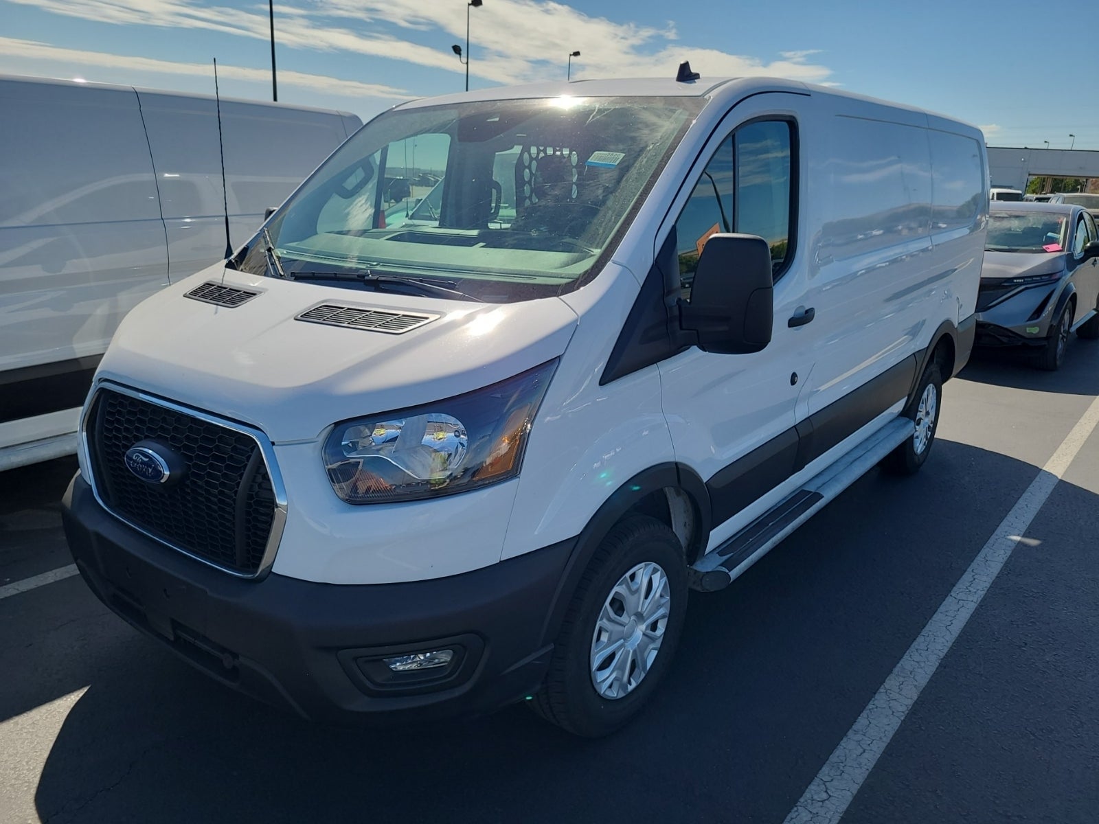 2025 Ford Transit-250 Cargo Van Low Roof