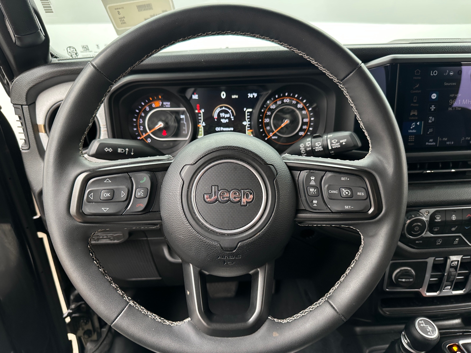 Thumbnail: 2025 Jeep Wrangler - 5