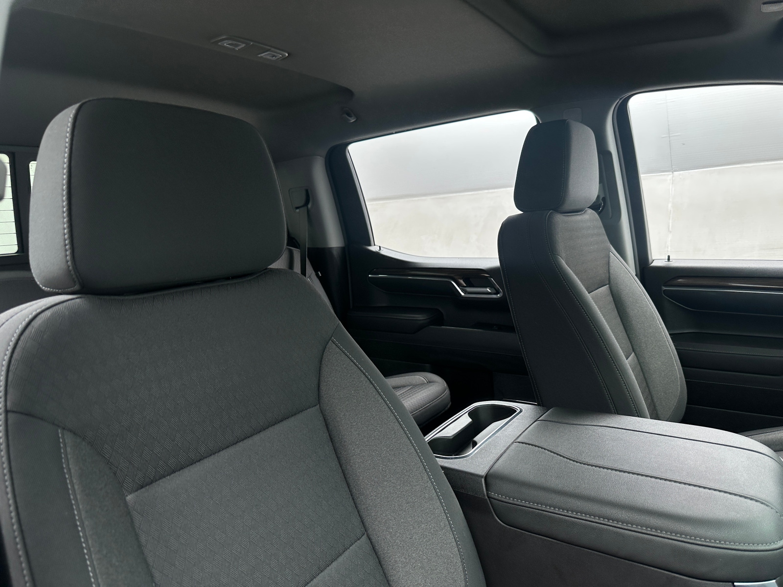 Thumbnail: 2024 Chevrolet Silverado 1500 - 2