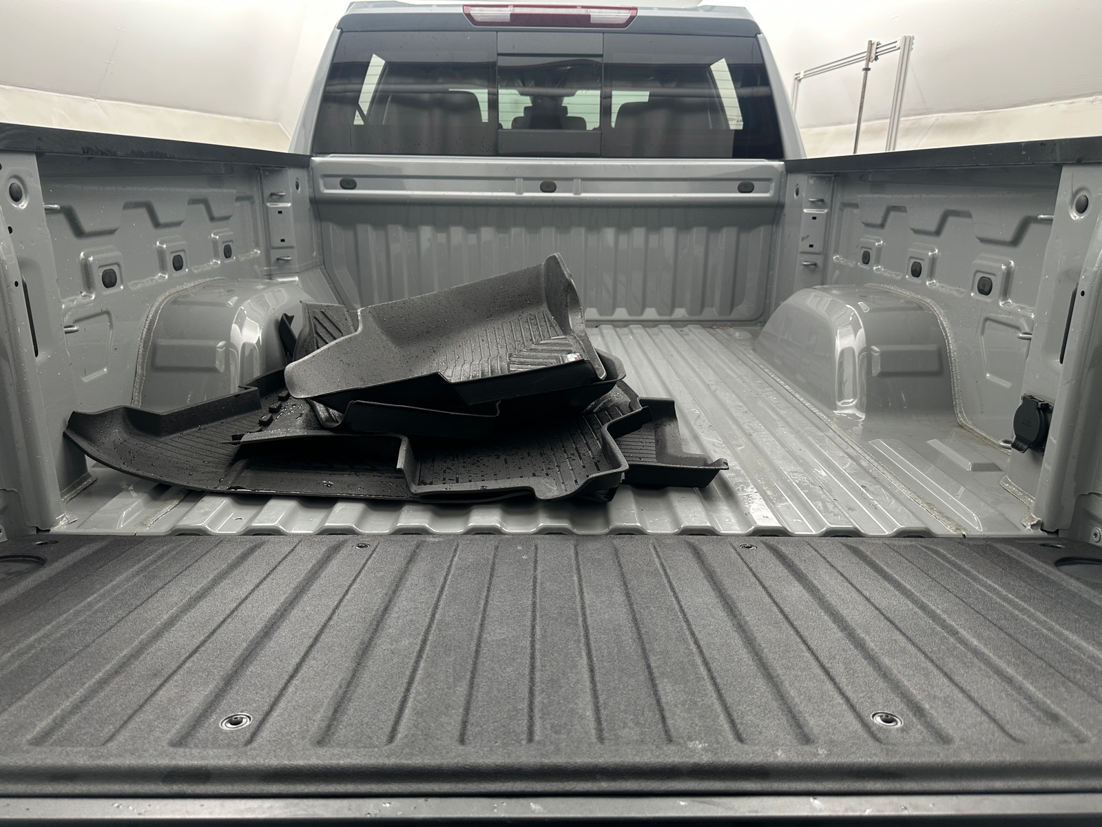 Thumbnail: 2024 Chevrolet Silverado 1500 - 7