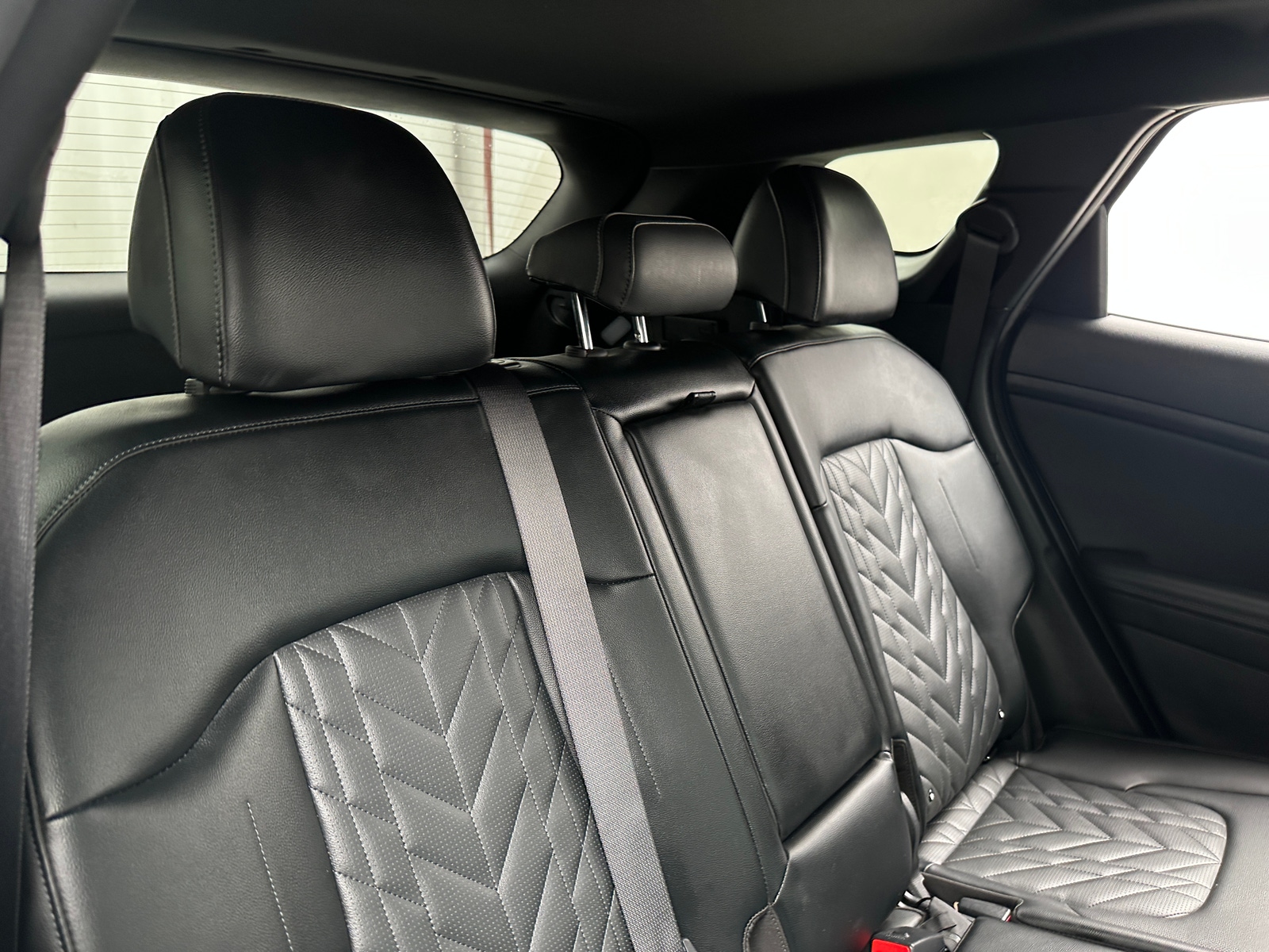 Thumbnail: 2023 Kia Sportage - 5